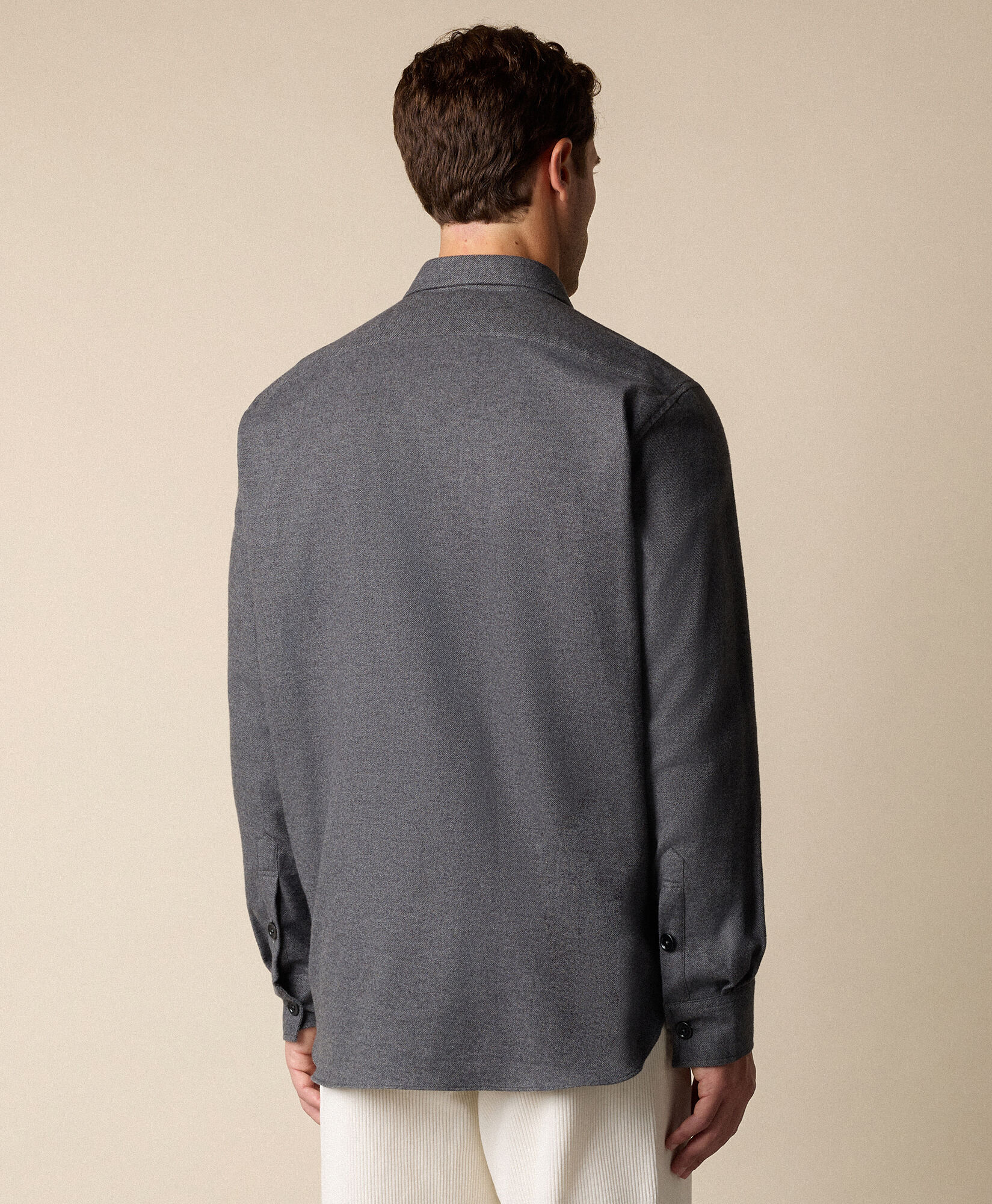 Brooks Brothers Surchemise en Flanelle de Coton avec Poches à Rabat Gris Foncé CSHAV003COPCO001DKGRP001