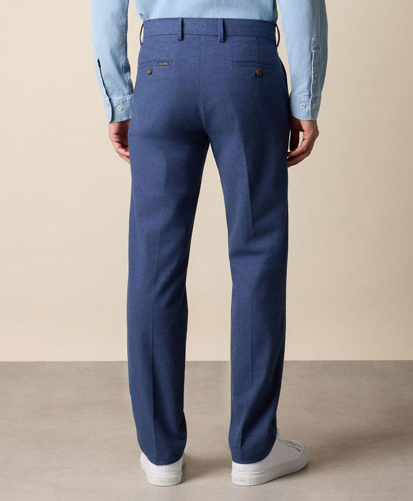 Brooks Brothers Regular Fit Cotton Flannel Chino Light Blue CPCHI063COBSP001LTBLP001