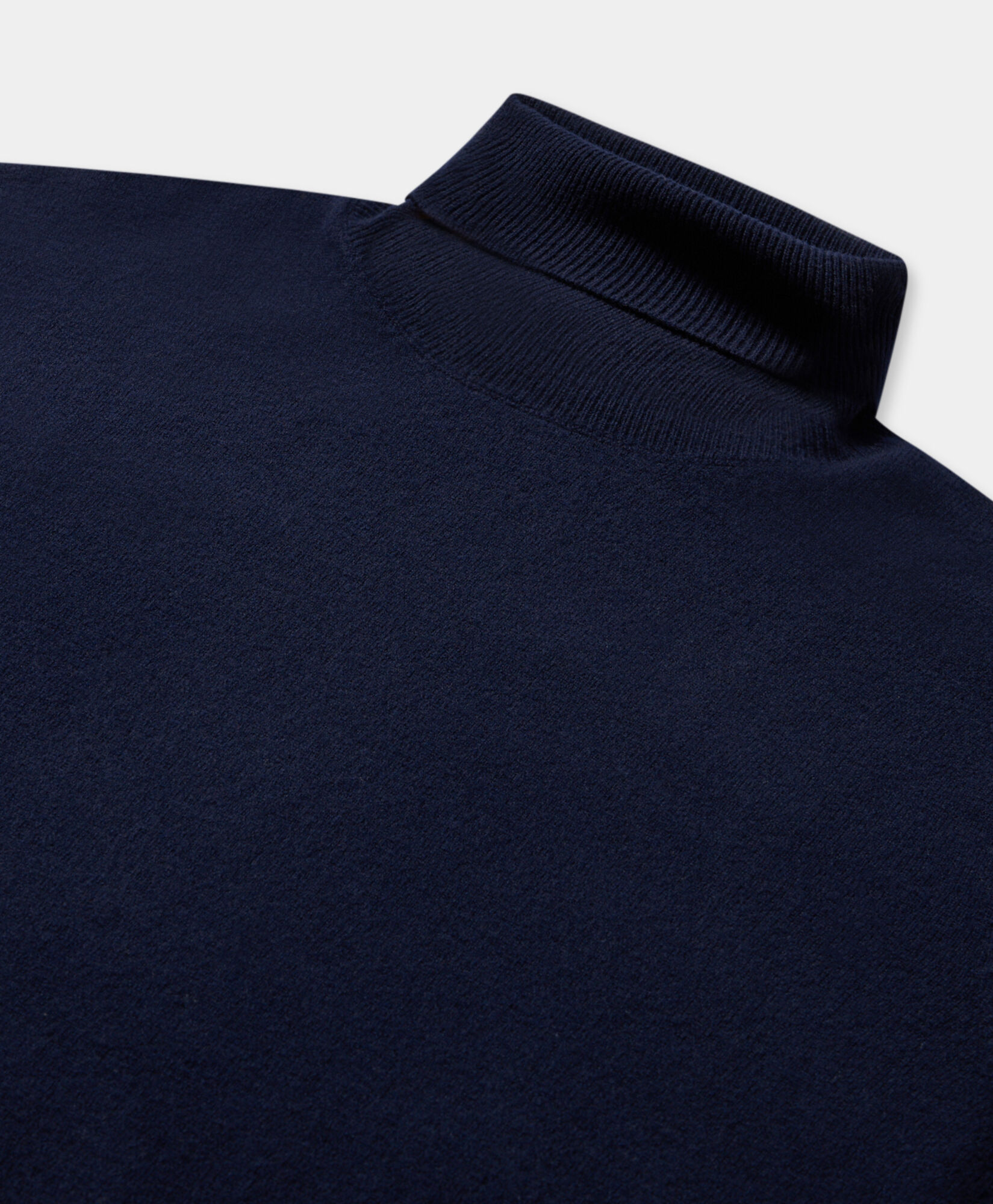 Brooks Brothers Lambswool Turtleneck Navy KNTRT017WOPWO004NAVYP001