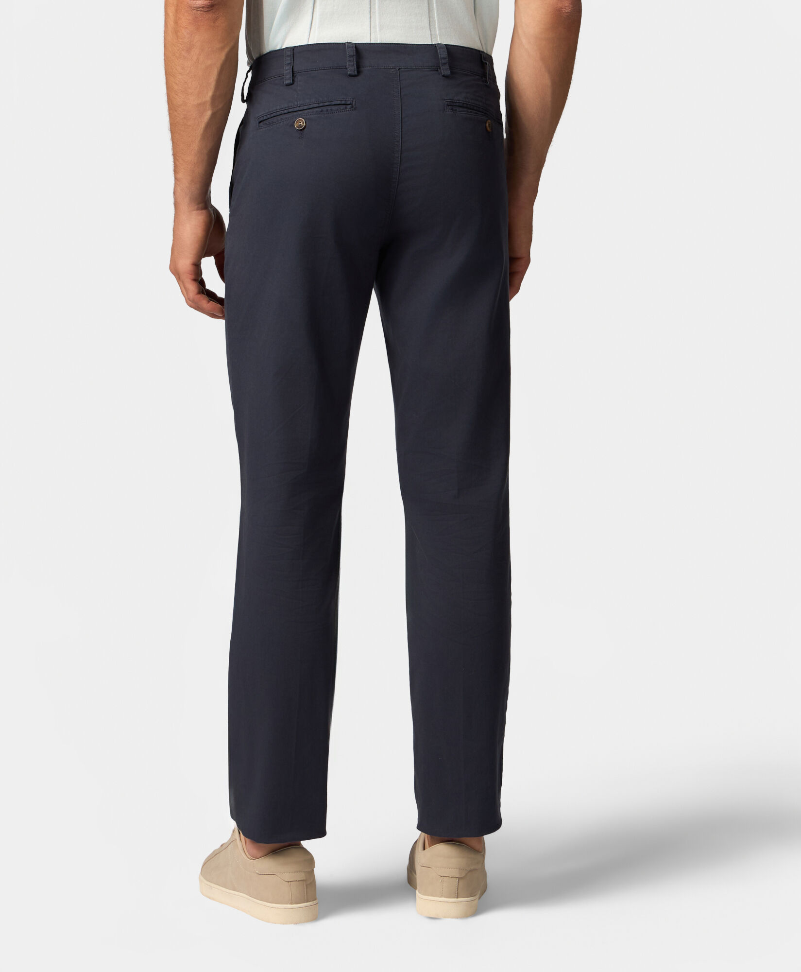 Brooks Brothers Chino en Gabardine de Coton Stretch à Regular Fit Confort Bleu Marine CPCHI050COBSP002NAVYP001