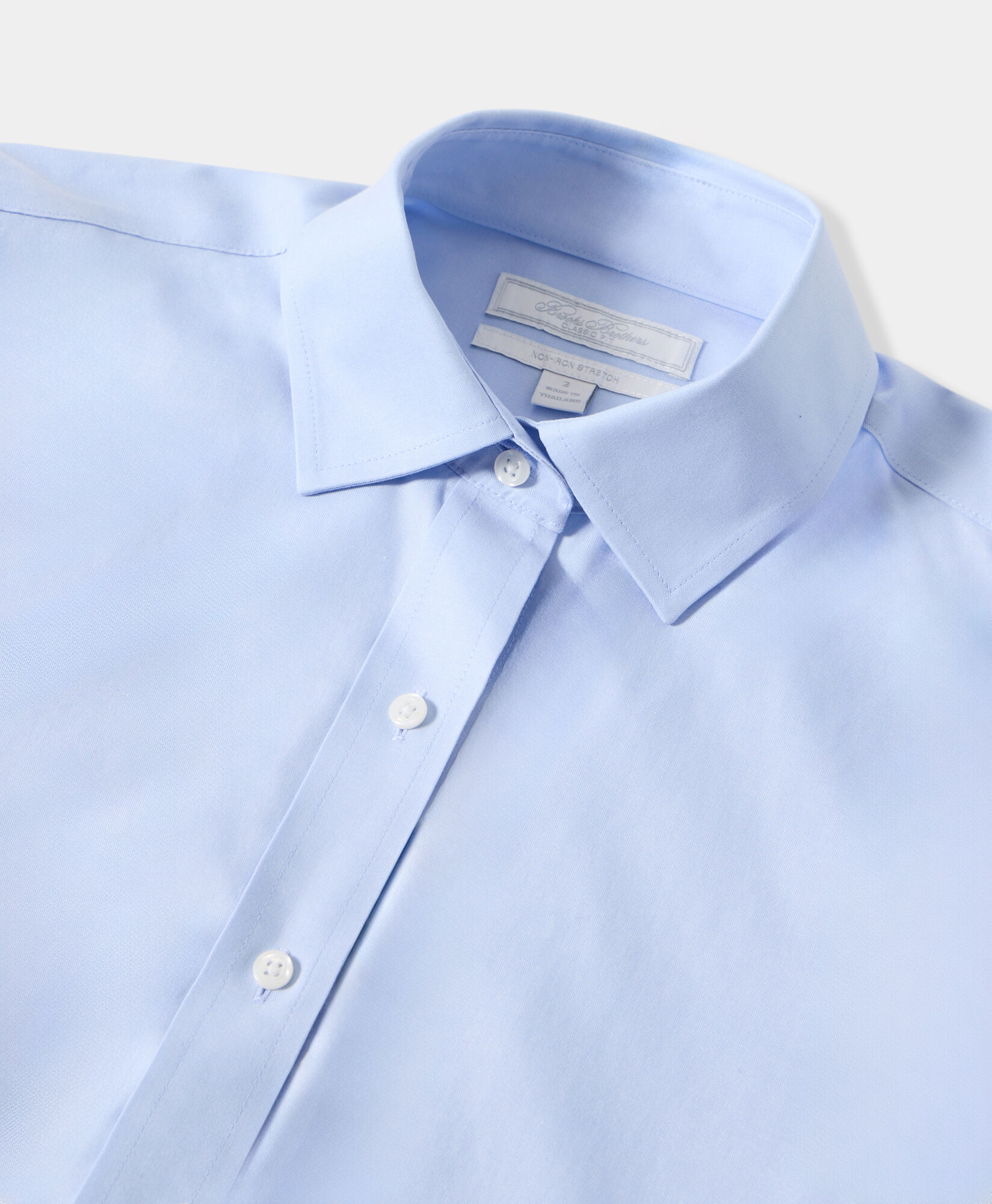 Brooks Brothers Classic Fit Non-Iron Oxford Pinpoint Supima Shirt with Forward Point Collar Light Blue 1000102820US100217226
