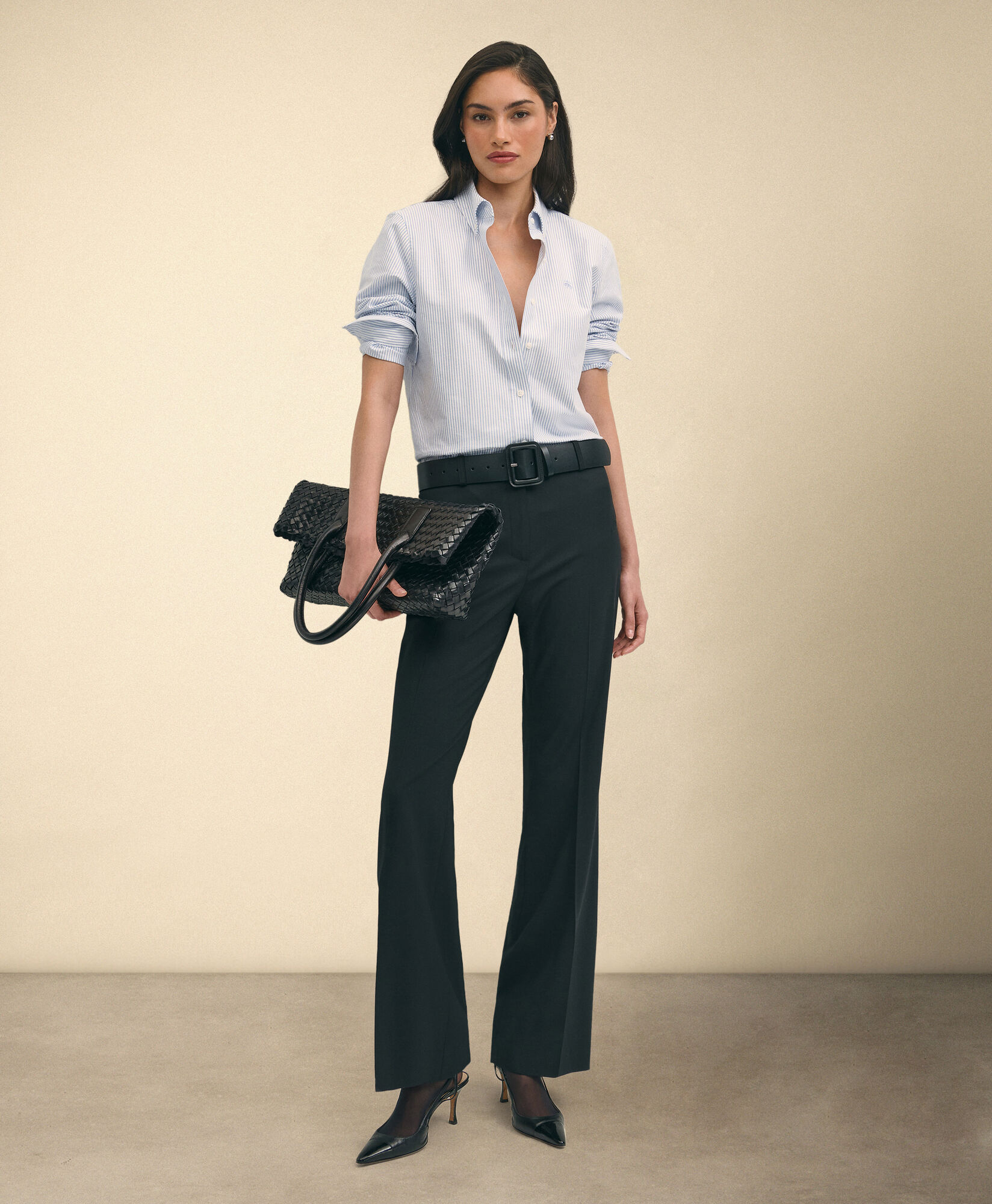 Brooks Brothers Classic Fit Striped Oxford Shirt with Button Down Collar Blue 1000102788US100217142