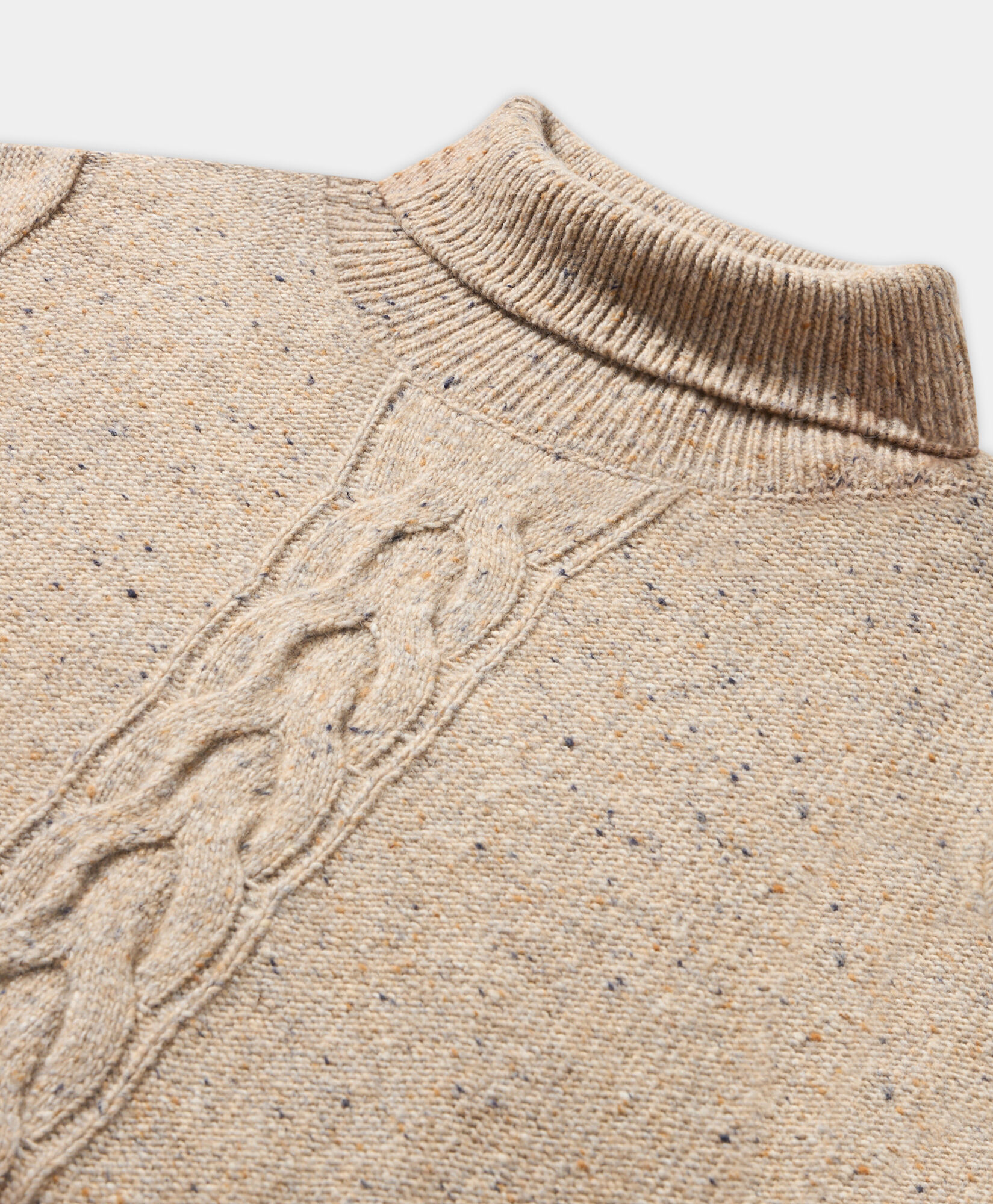 Brooks Brothers Donegal Wool Blend Turtleneck Natural KNTRT020WOBPA003NATLP001