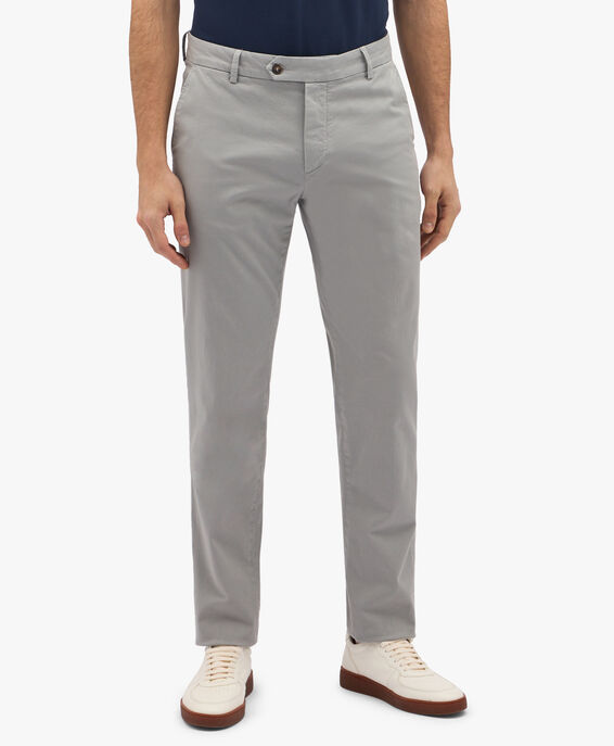 Brooks Brothers Pantalón chino gris claro de algodón elástico Gris claro CPCHI026COBSP002LTGRP001