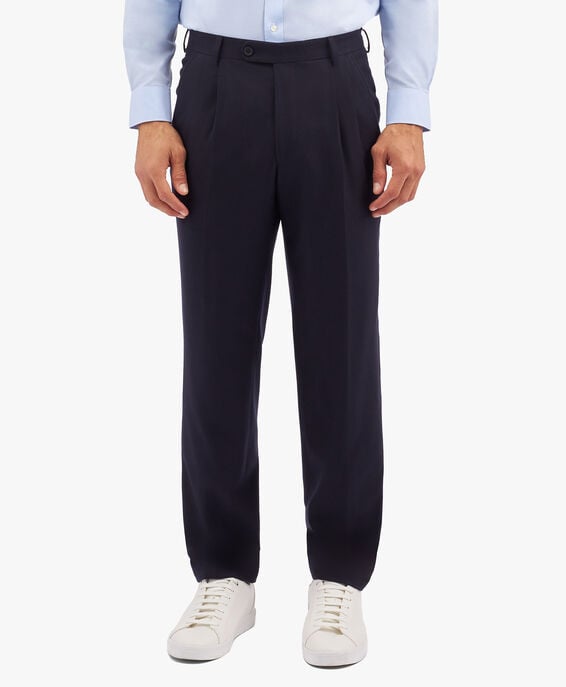 Brooks Brothers Hosen mit Falten in Regular Fit aus Wollmischgewebe Marineblau DTROU003WOBWV001NAVYP001