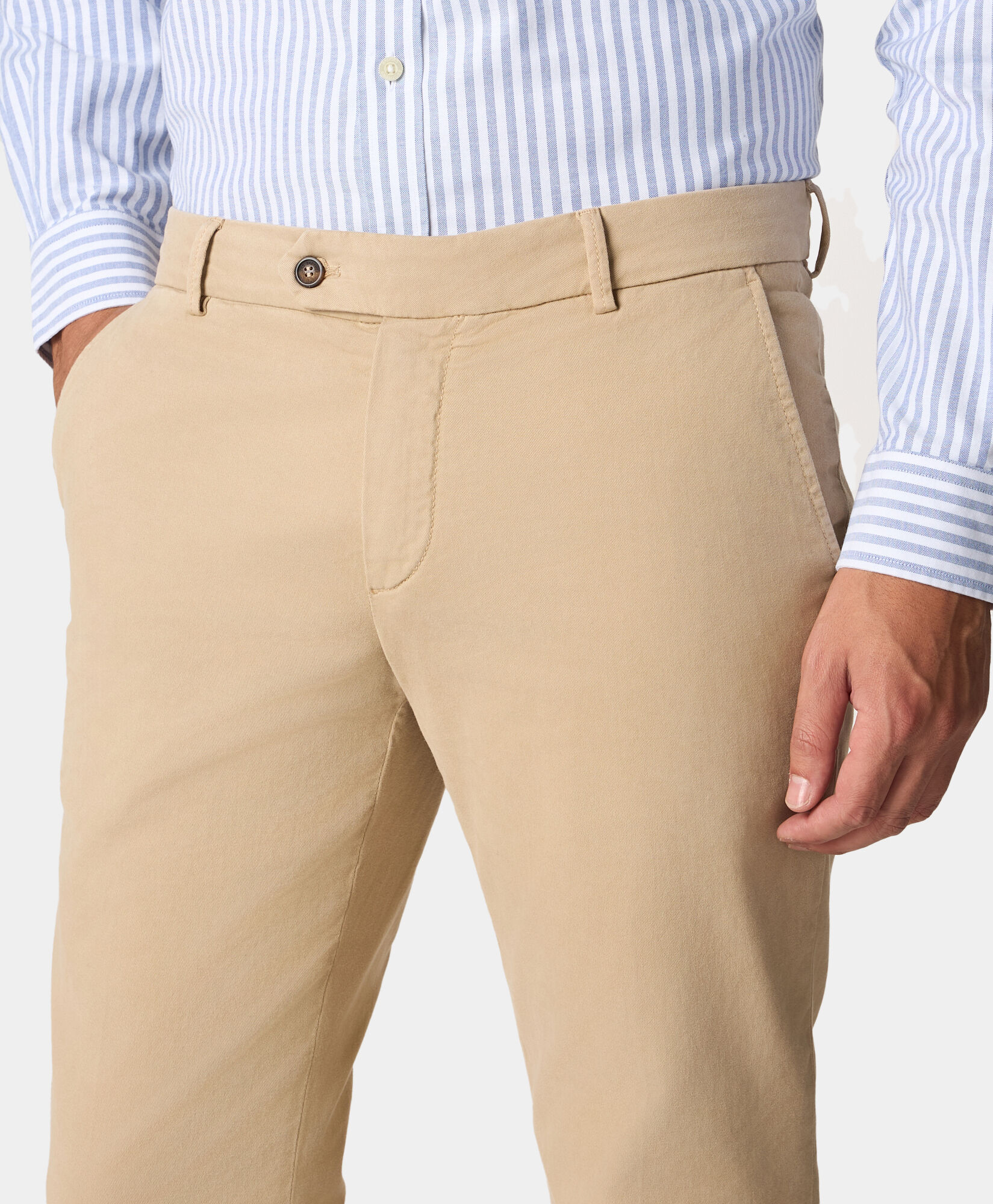 Brooks Brothers Slim Fit Cotton Chinos Beige CPCHI014COBSP002BEIGP001
