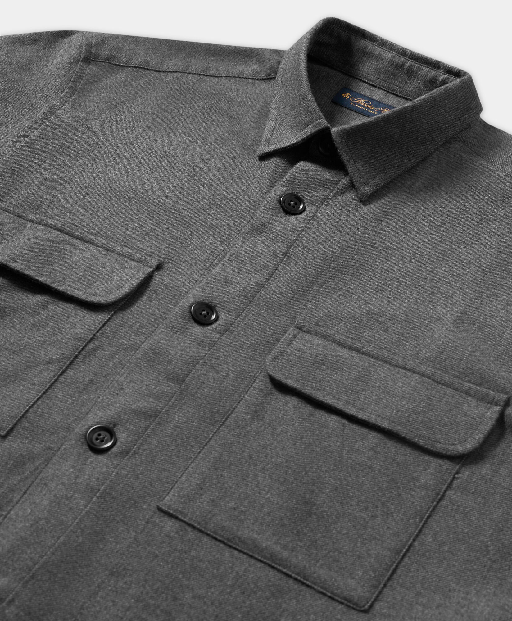 Brooks Brothers Surchemise en Flanelle de Coton avec Poches à Rabat Gris Foncé CSHAV003COPCO001DKGRP001