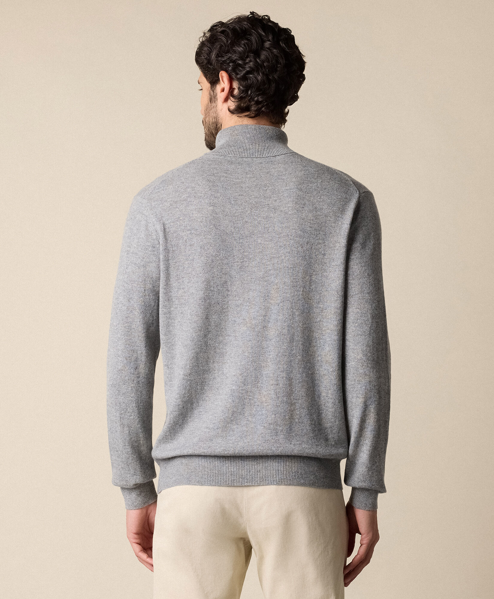 Brooks Brothers Plain Cashmere Turtleneck Light Grey KNTRT019WSPWS001LTGRP001