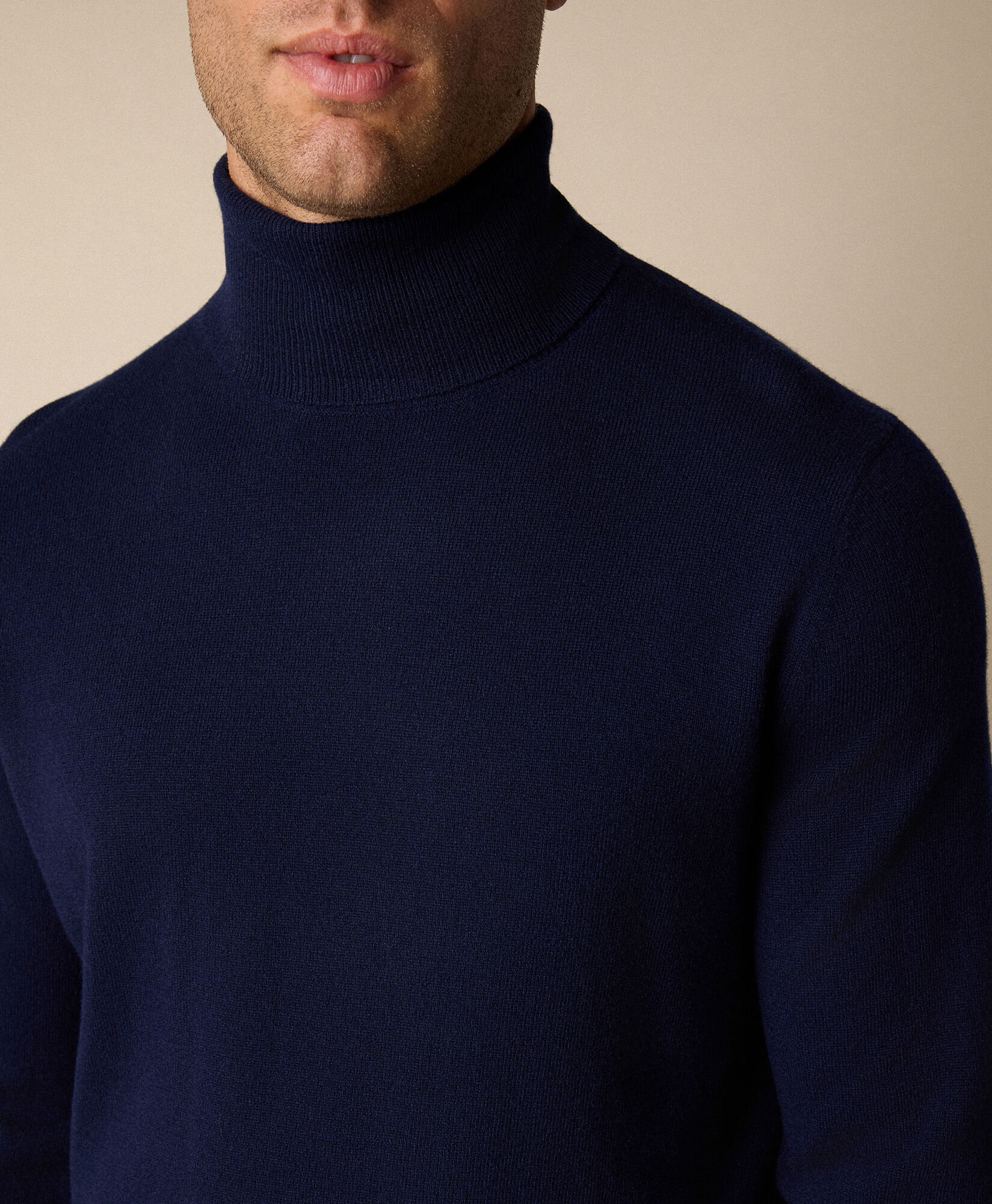 Brooks Brothers Lambswool Turtleneck Navy KNTRT017WOPWO004NAVYP001