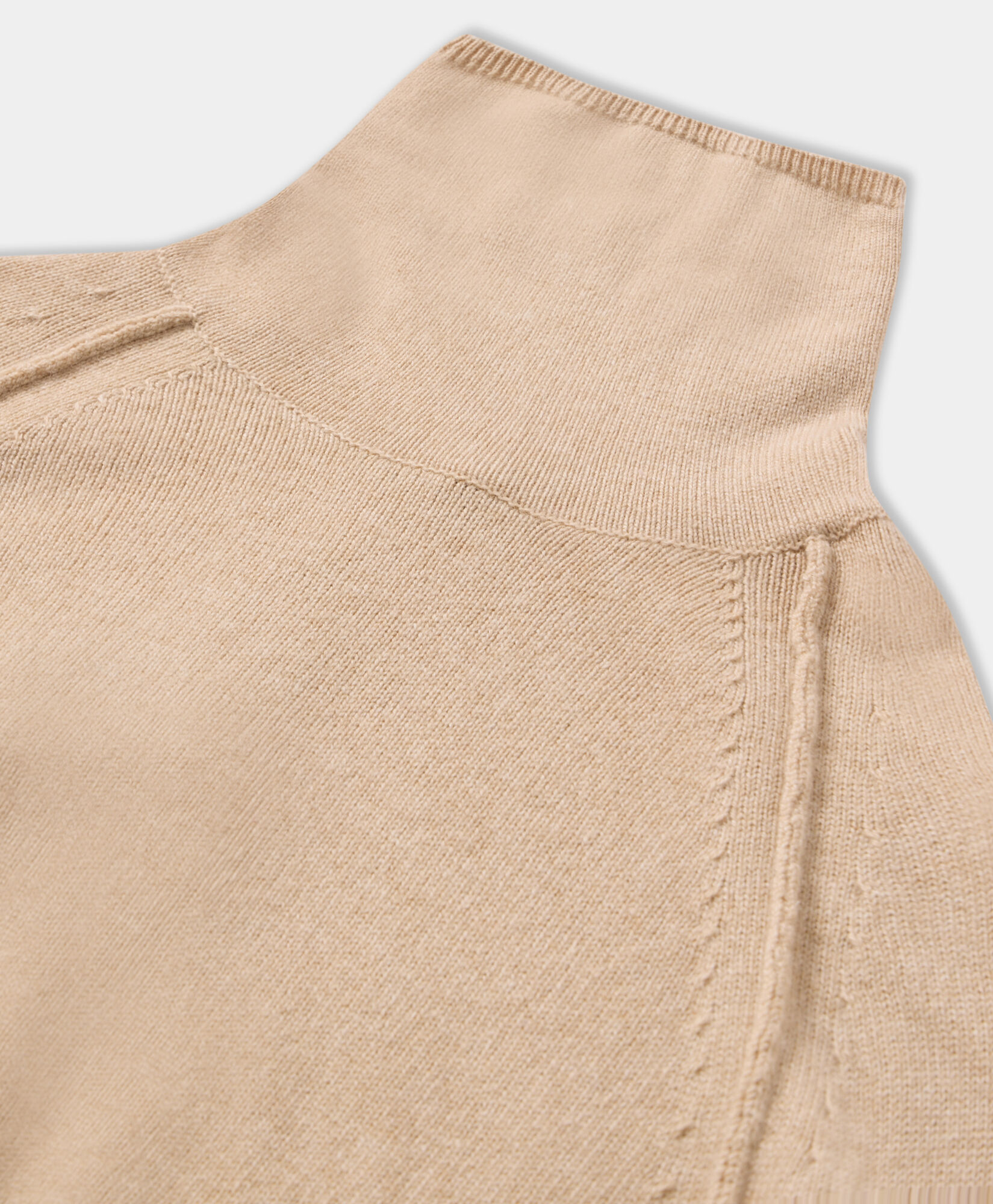 Brooks Brothers Cashmere Oversized Turtleneck Sweater Sand KNTRT012WSPWS001SANDP001