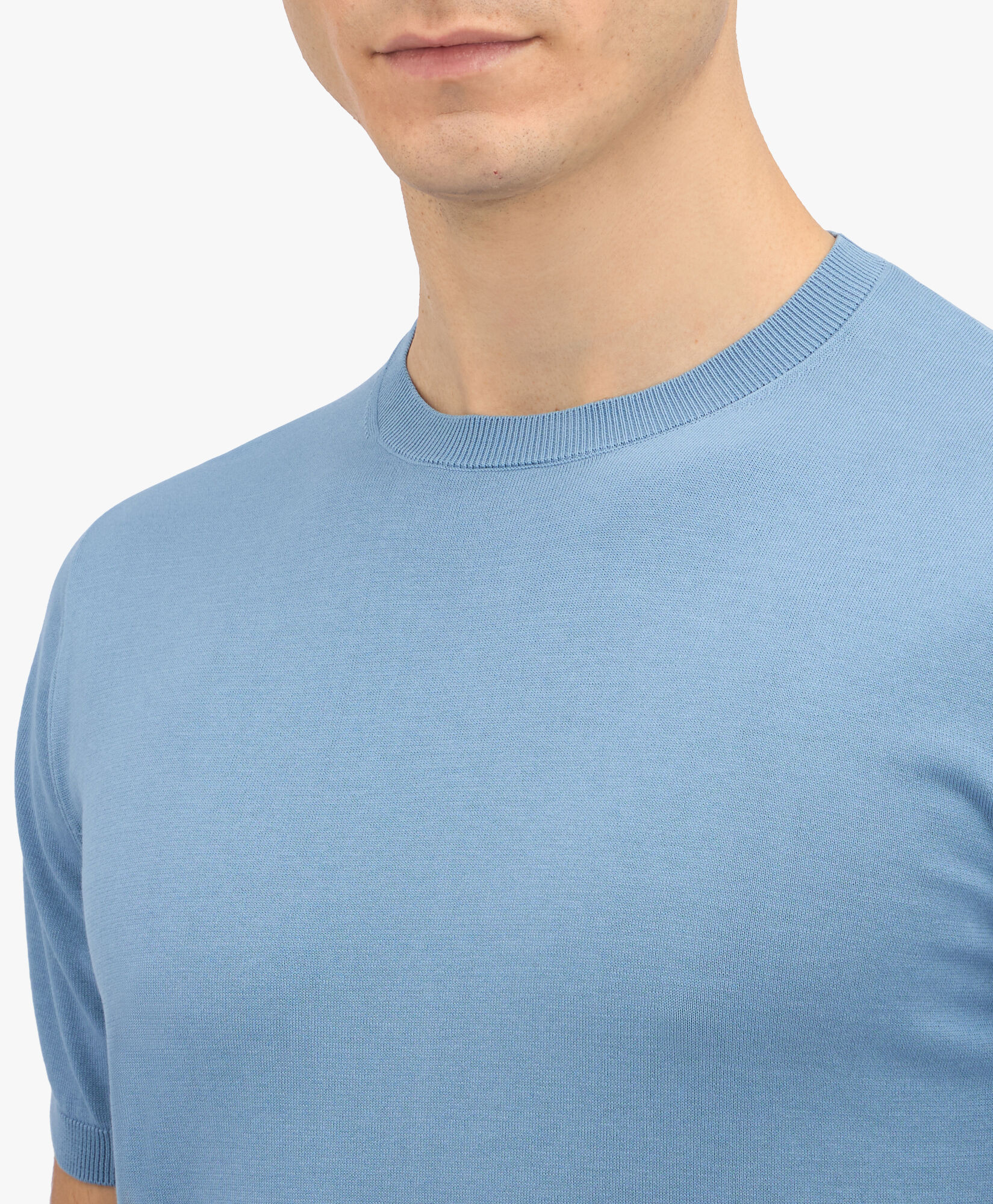 Light blue short sleeve sweater top