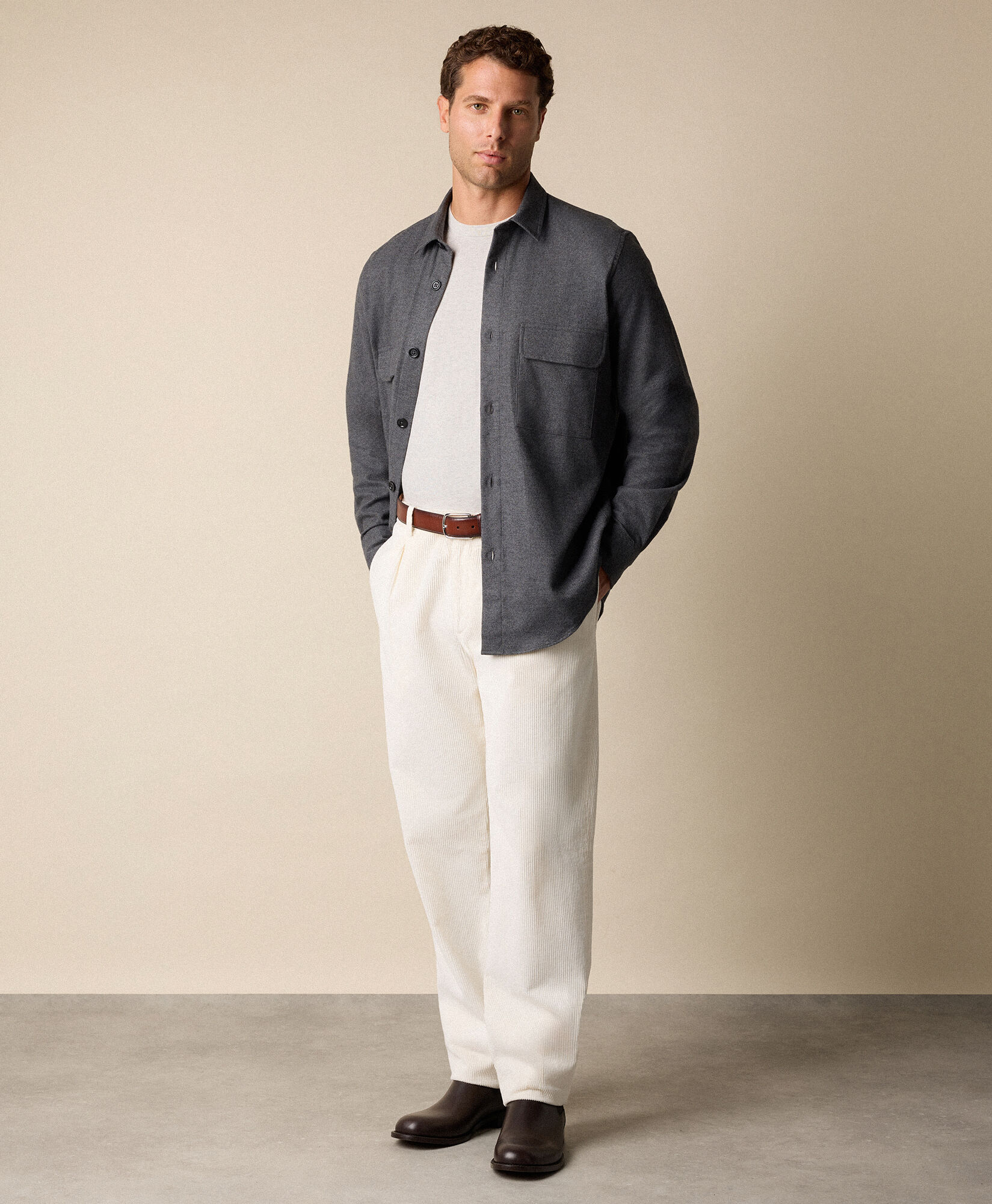 Brooks Brothers Sweter z Okrągłym Dekoltem z Bawełny i Kaszmiru Lód KNCRN079COBWS002ICEPL001