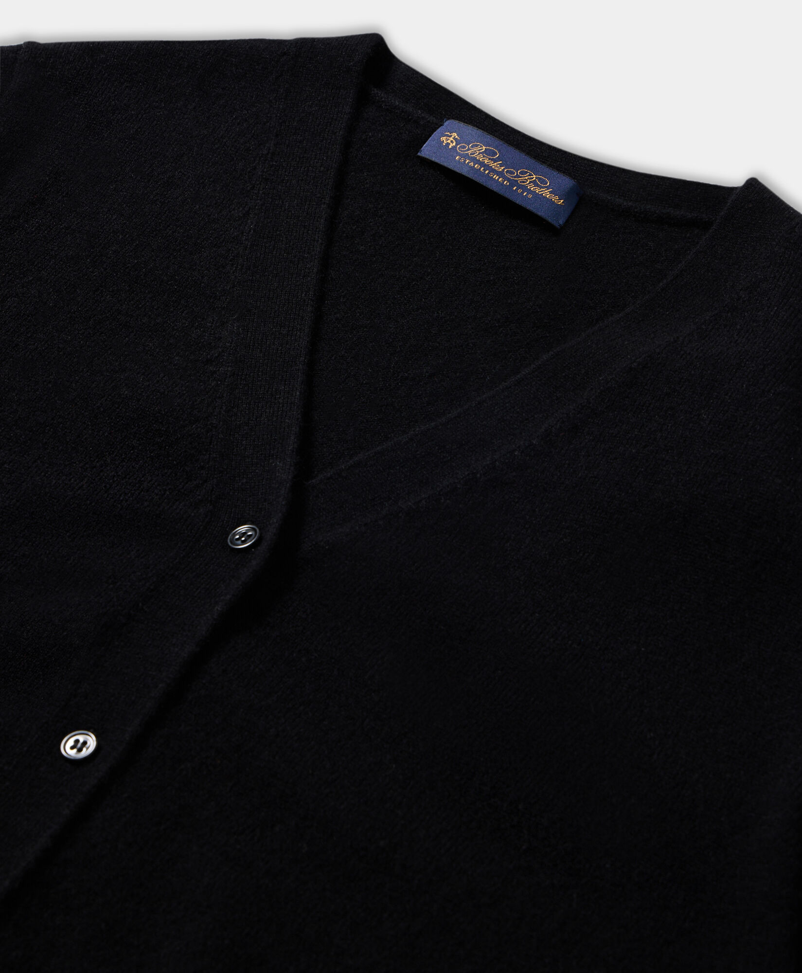 Brooks Brothers Cardigan in Cashmere Nero KNCAR010WSPWS001BLAKP001