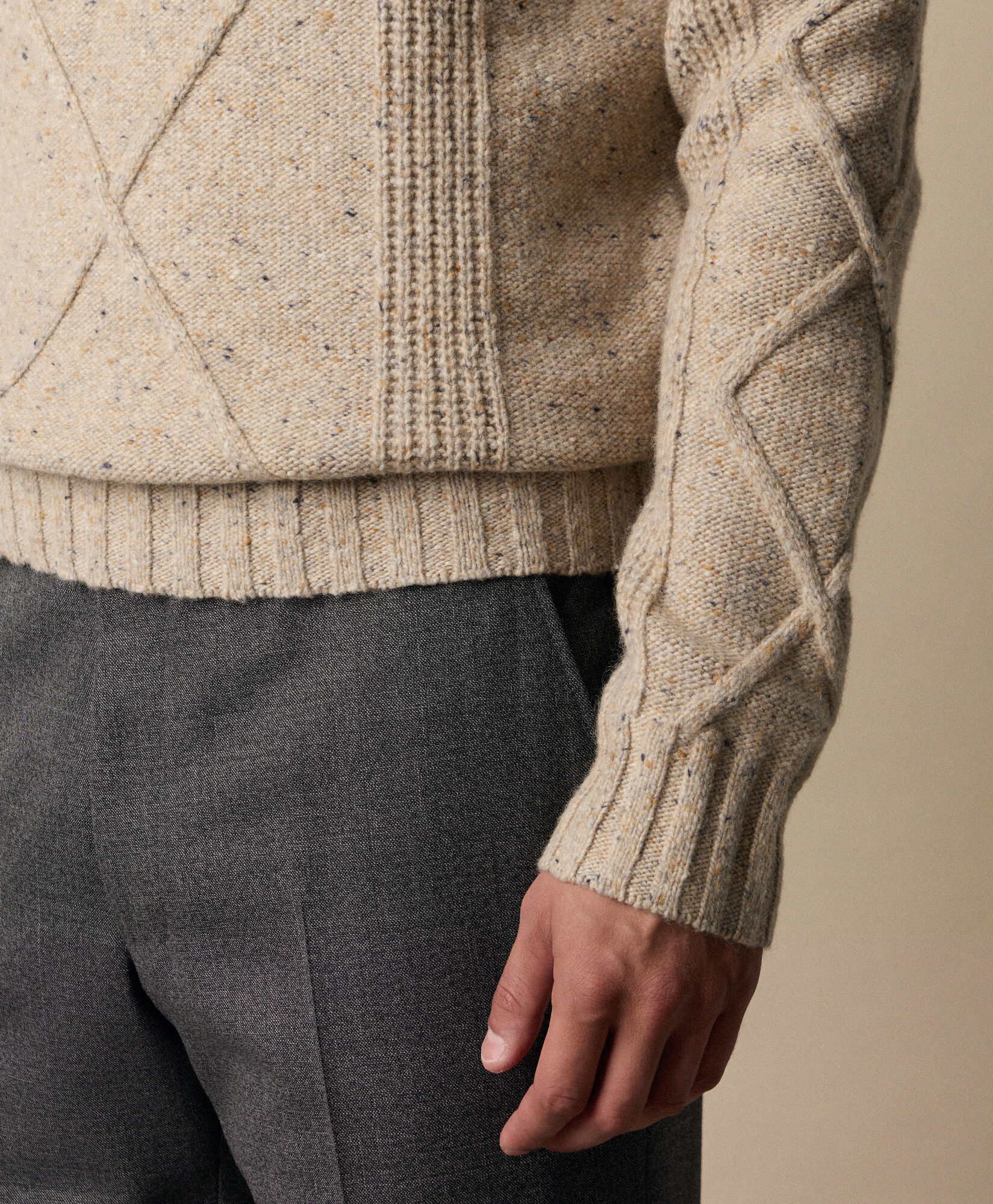 Brooks Brothers Pull Ras-du-Cou en Laine Mélangée Donegal Naturel KNCRN067WOBPA003NATLP001