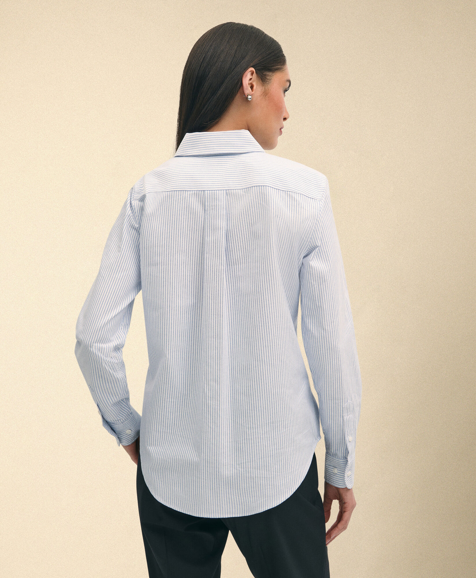 Brooks Brothers Classic Fit Striped Oxford Shirt with Button Down Collar Blue 1000102788US100217142