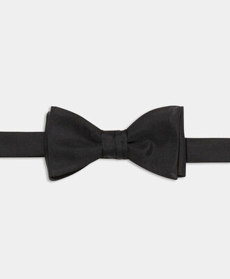 Brooks Brothers Silk Pre-Tied Bow Tie Black ACBOW002SEPSE001BLAKP001