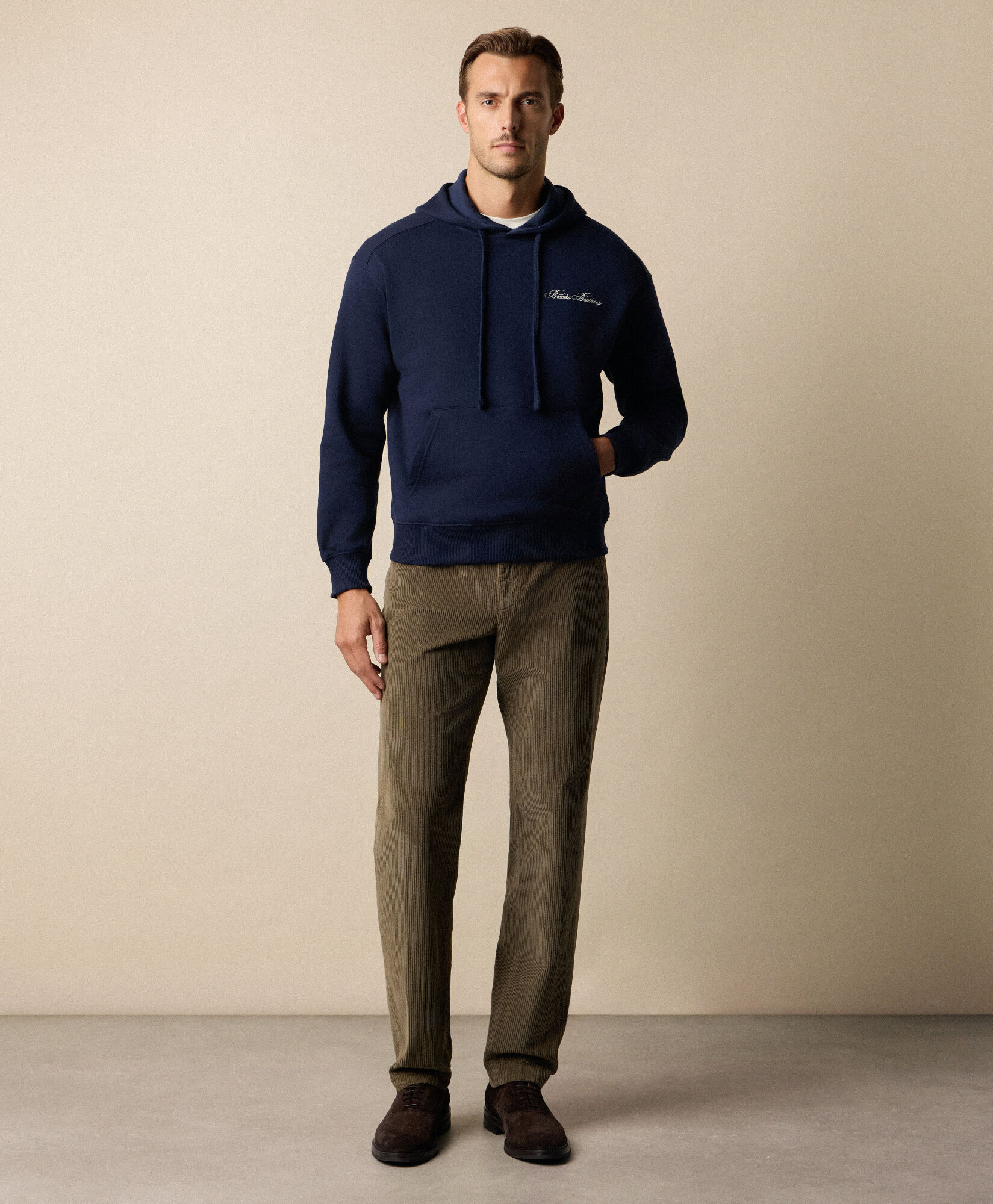 Brooks Brothers Regular Fit Cotton Corduroy Chino Military CPCHI065COPCO001MILIP001