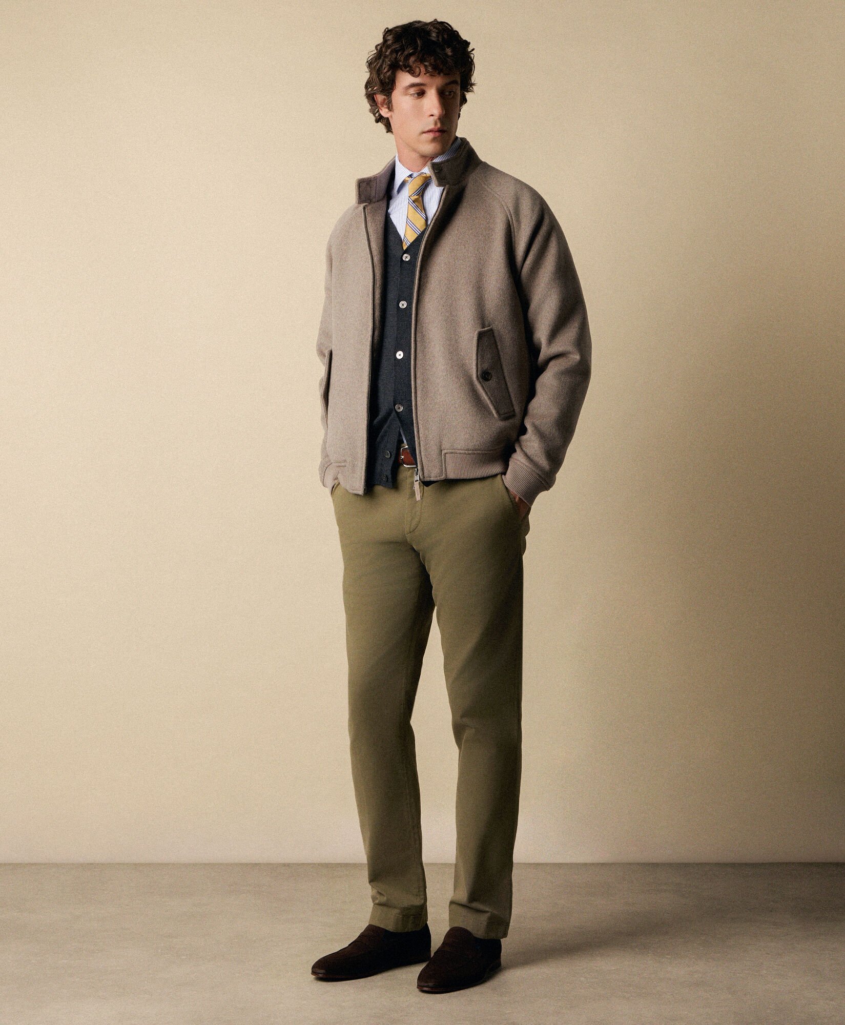 Slim Fit Non-Iron Royal Oxford Shirt with English Collar