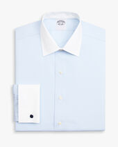 Brooks Brothers Hellblaues Slim Fit Non-Iron Pinpoint-Oxford-Anzughemd aus Supima-Stretch-Baumwolle mit Ainsley-Kragen Pastellblau