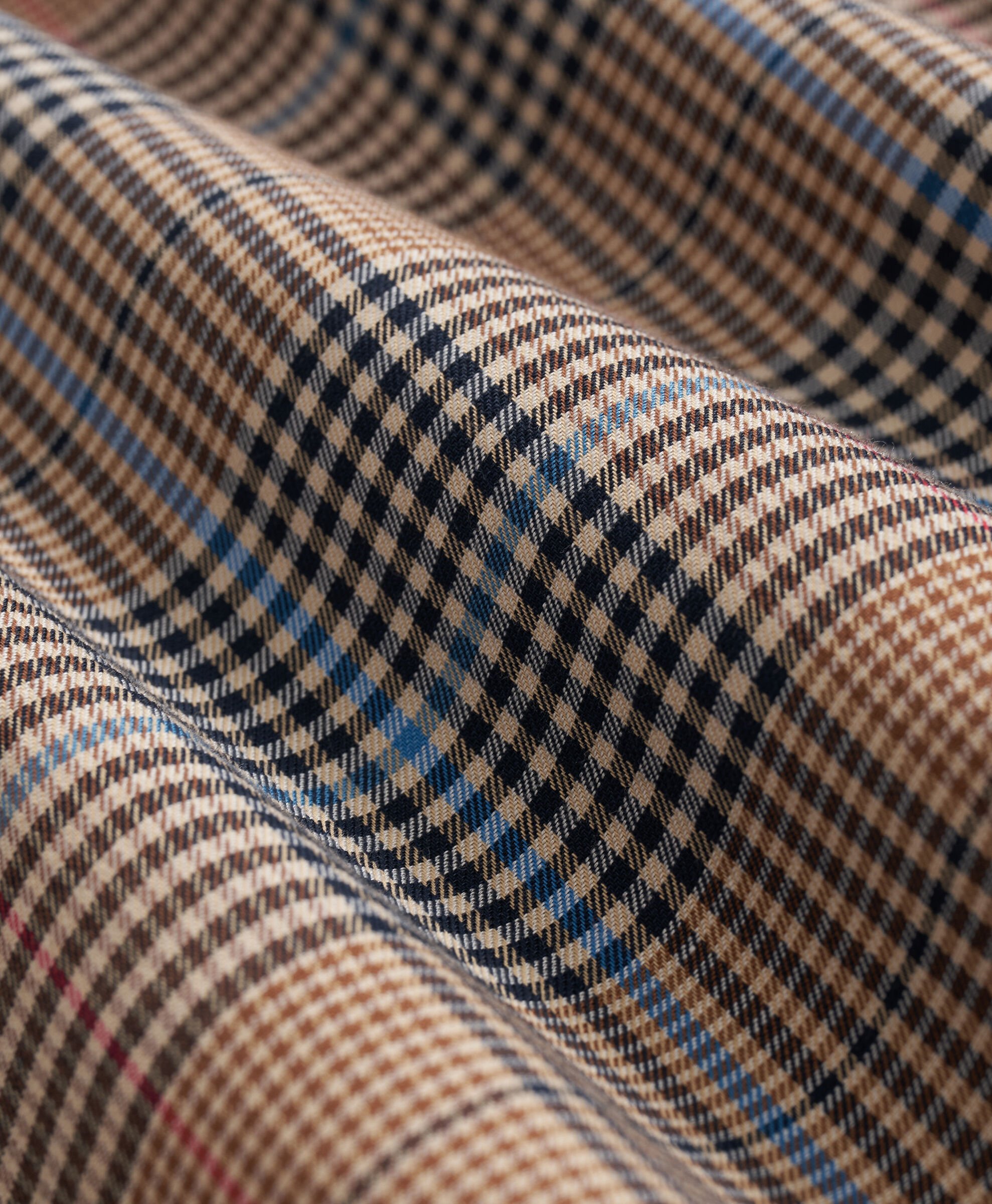 Slim Fit Non-Iron Karohemd aus elastischem Twill mit Button Down Kragen