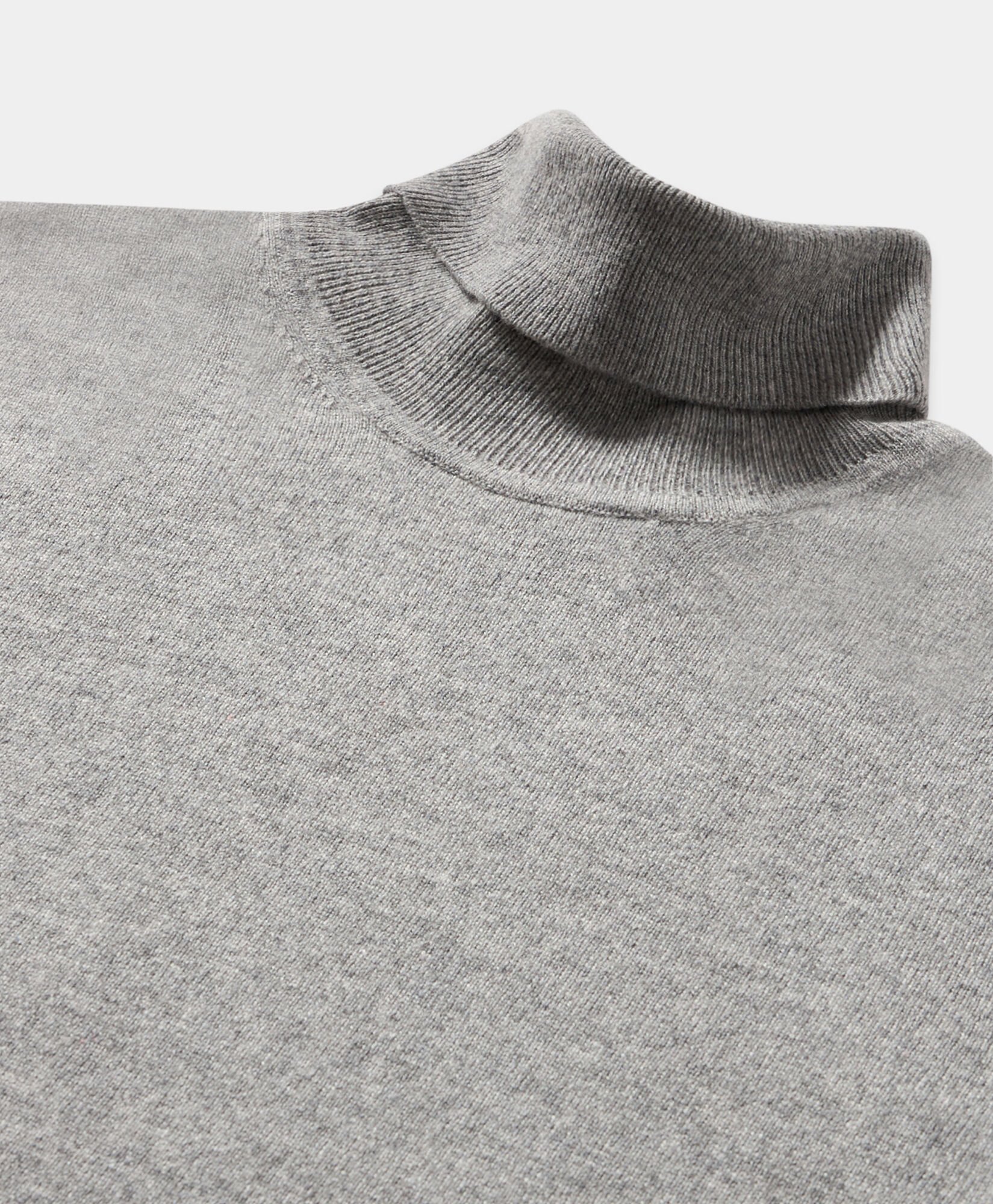 Plain Cashmere Turtleneck