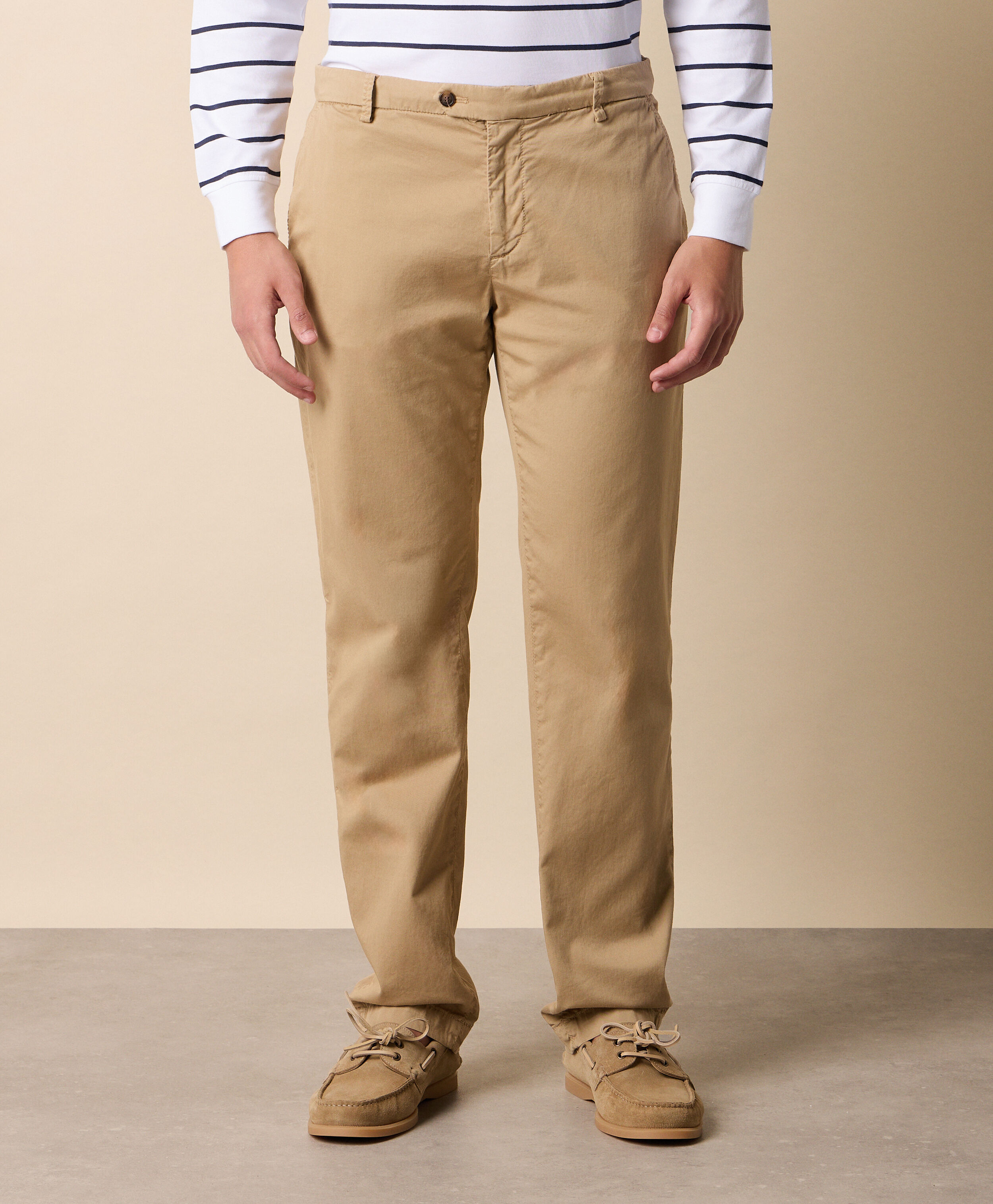 Men's Casual Trousers: Chinos, Khakis & Jeans | Brooks Brothers®