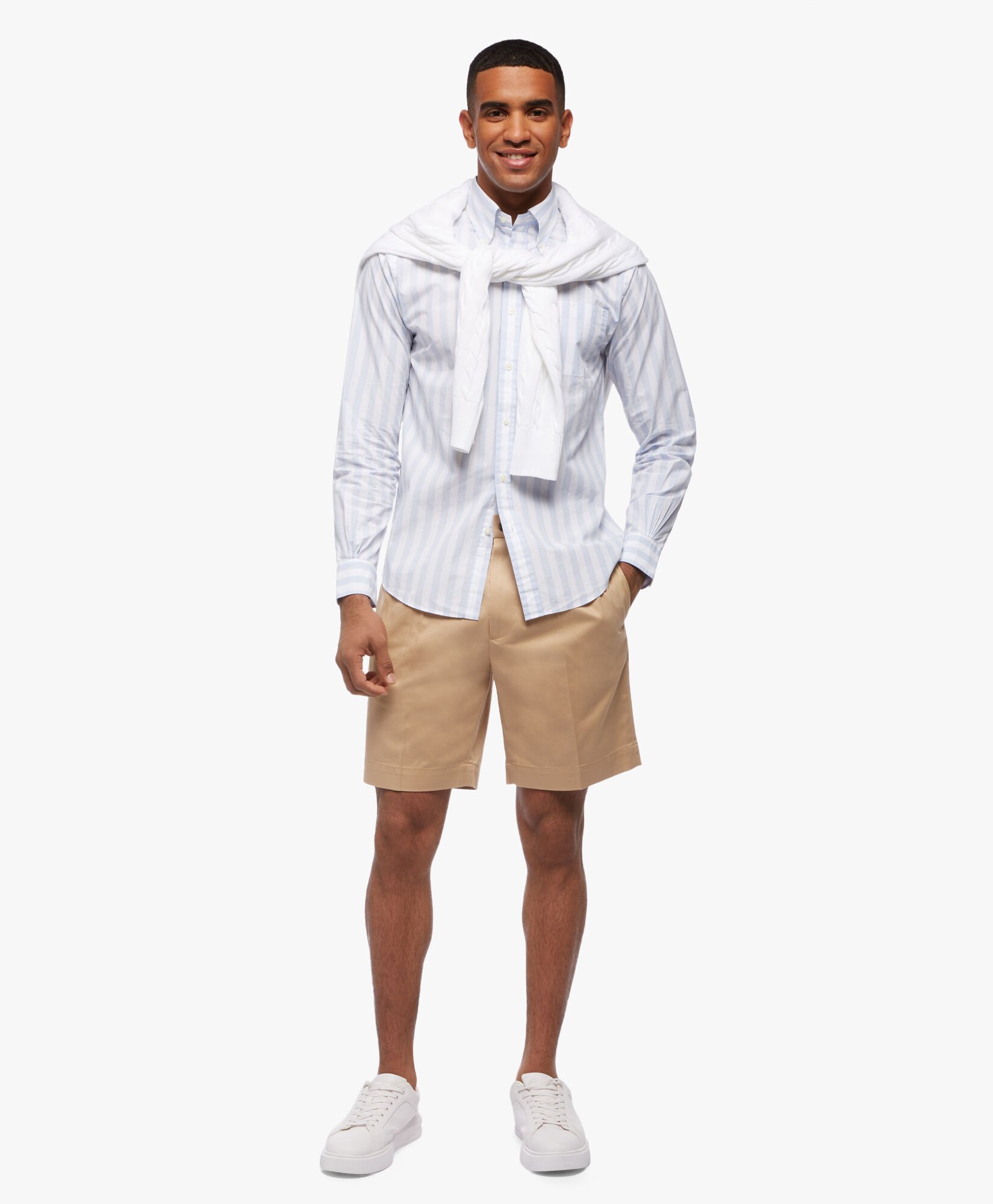 Shorts stretch con pince frontali