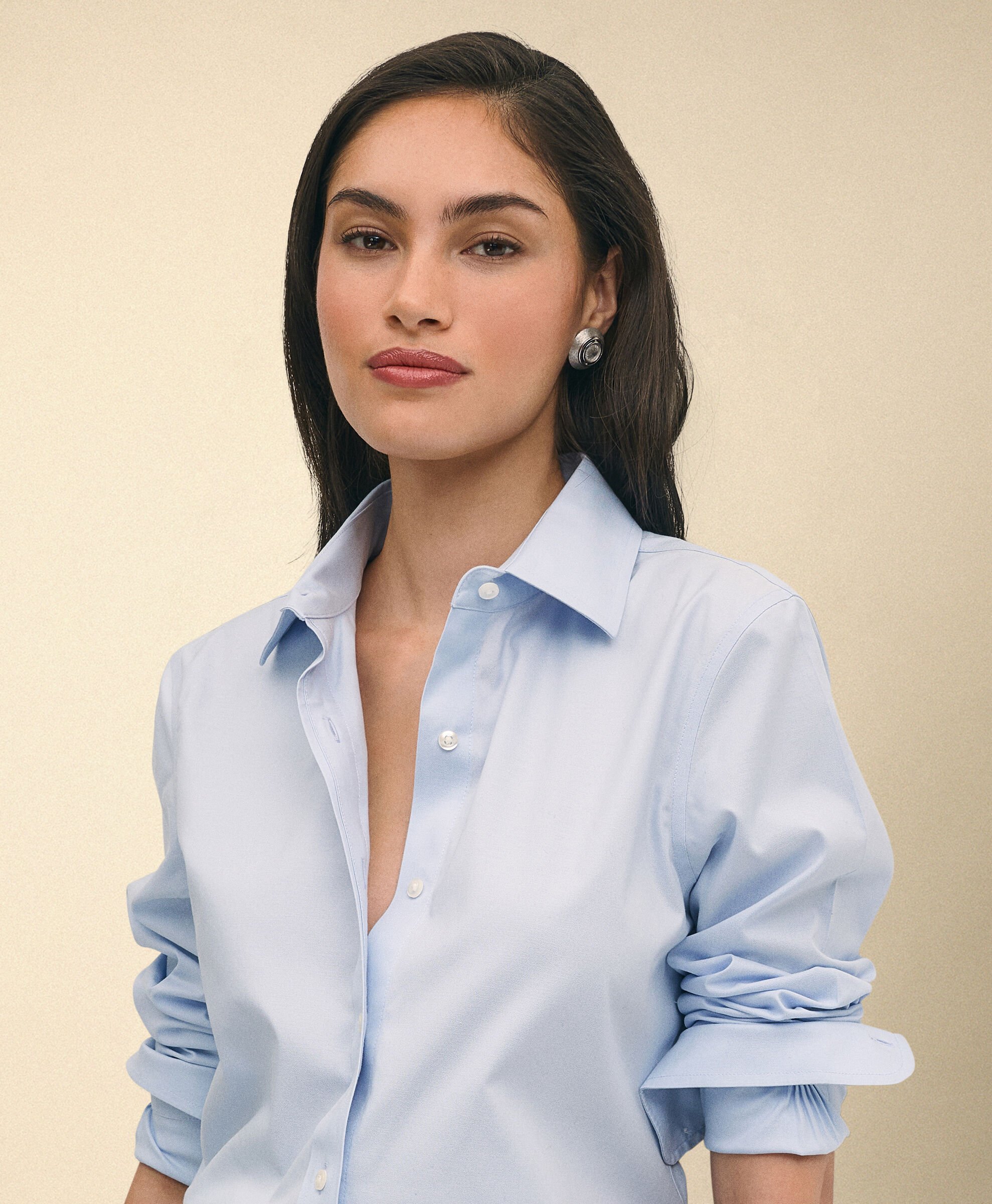 Classic Fit Non-Iron Oxford Shirt with Forward Point Collar