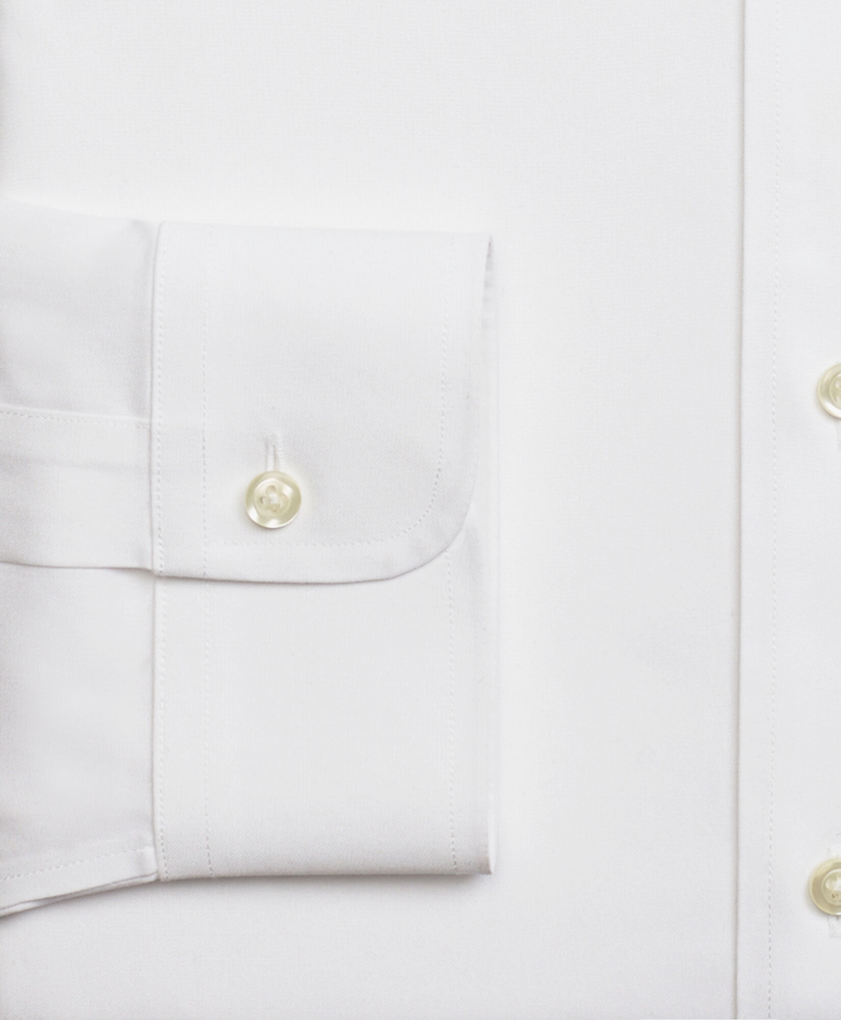 Regular Fit Non-Iron Supima Oxford Pinpoint Shirt with Ainsley Collar