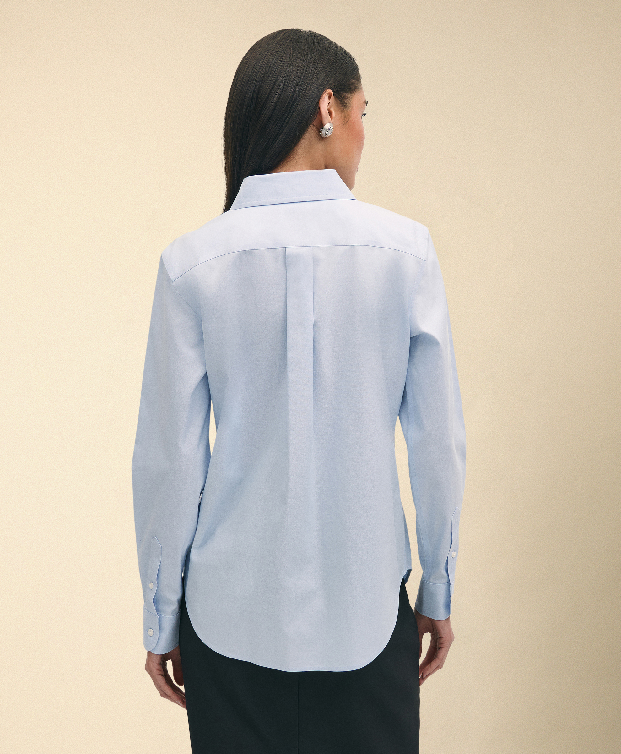  Brooks Brothers Classic Fit Non-iron Oxford Pinpoint Supima Shirt With Forward Point Collar - Woman Shirts And Blouses Light Blue 14 