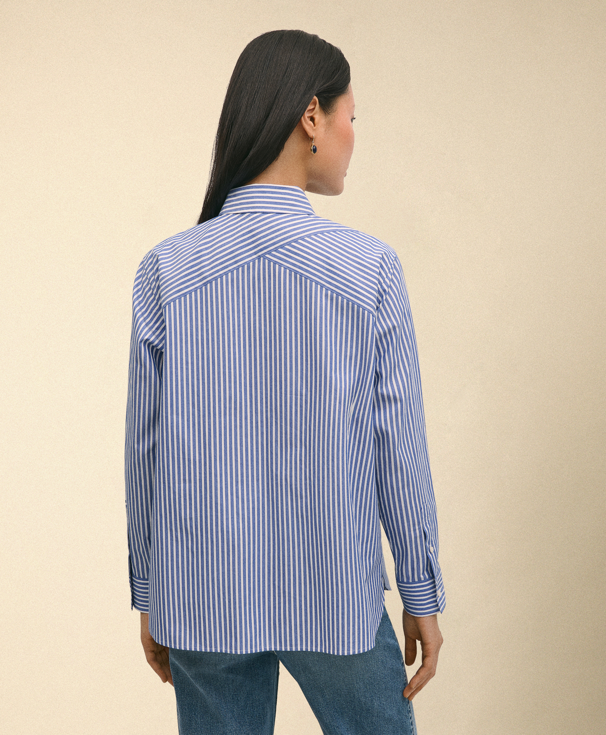  Brooks Brothers Relaxed Fit Striped Poplin Shirt With Forward Point Collar - Woman Shirts And Blouses Dark Blue L 